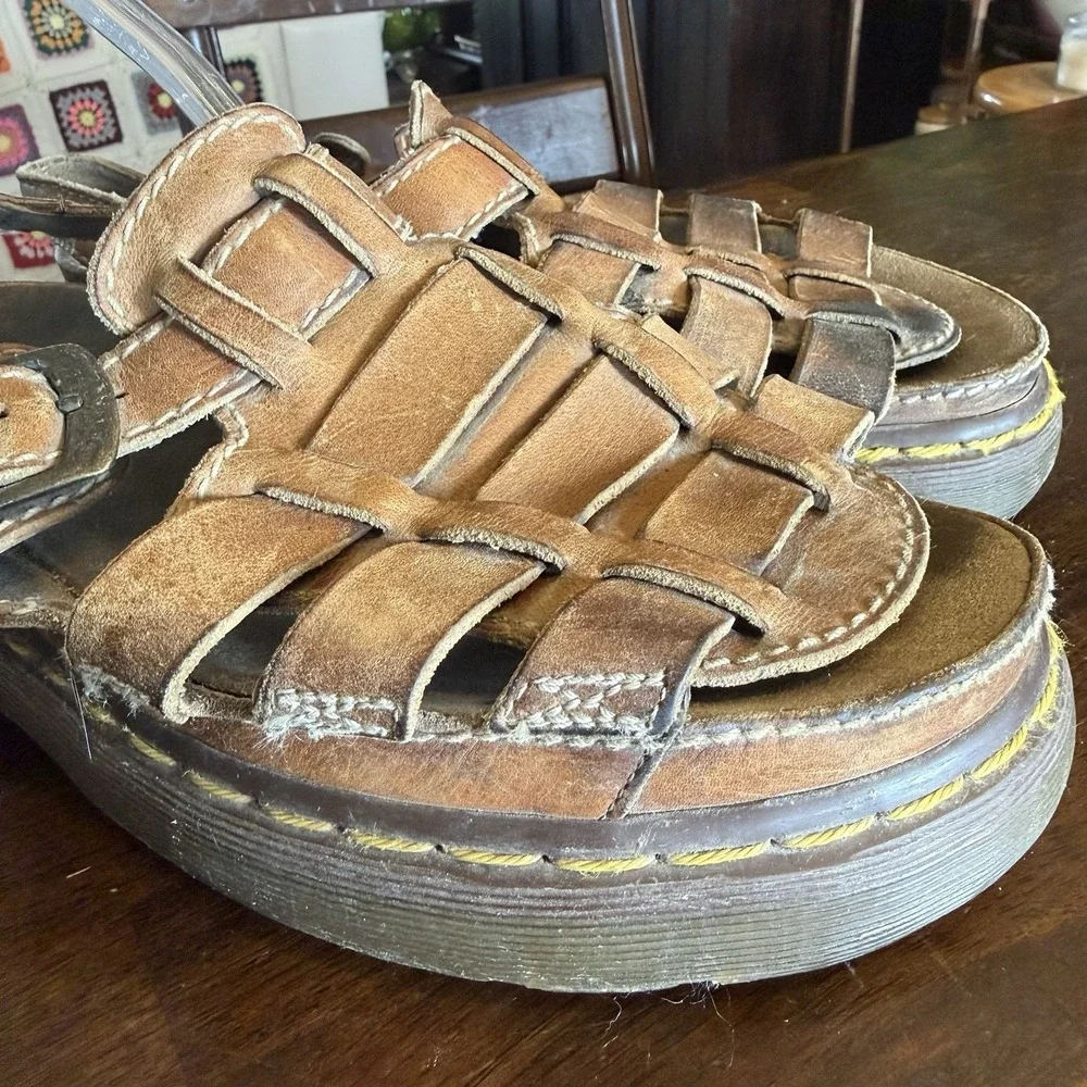 Dr. Martens Brown Leather Fisherman Buckle Sandals Vintage 90s Y2K Men's Read Sz